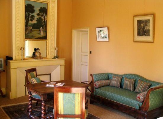 Bed and Breakfast Chateau Belles Graves Pomerols Екстер'єр фото